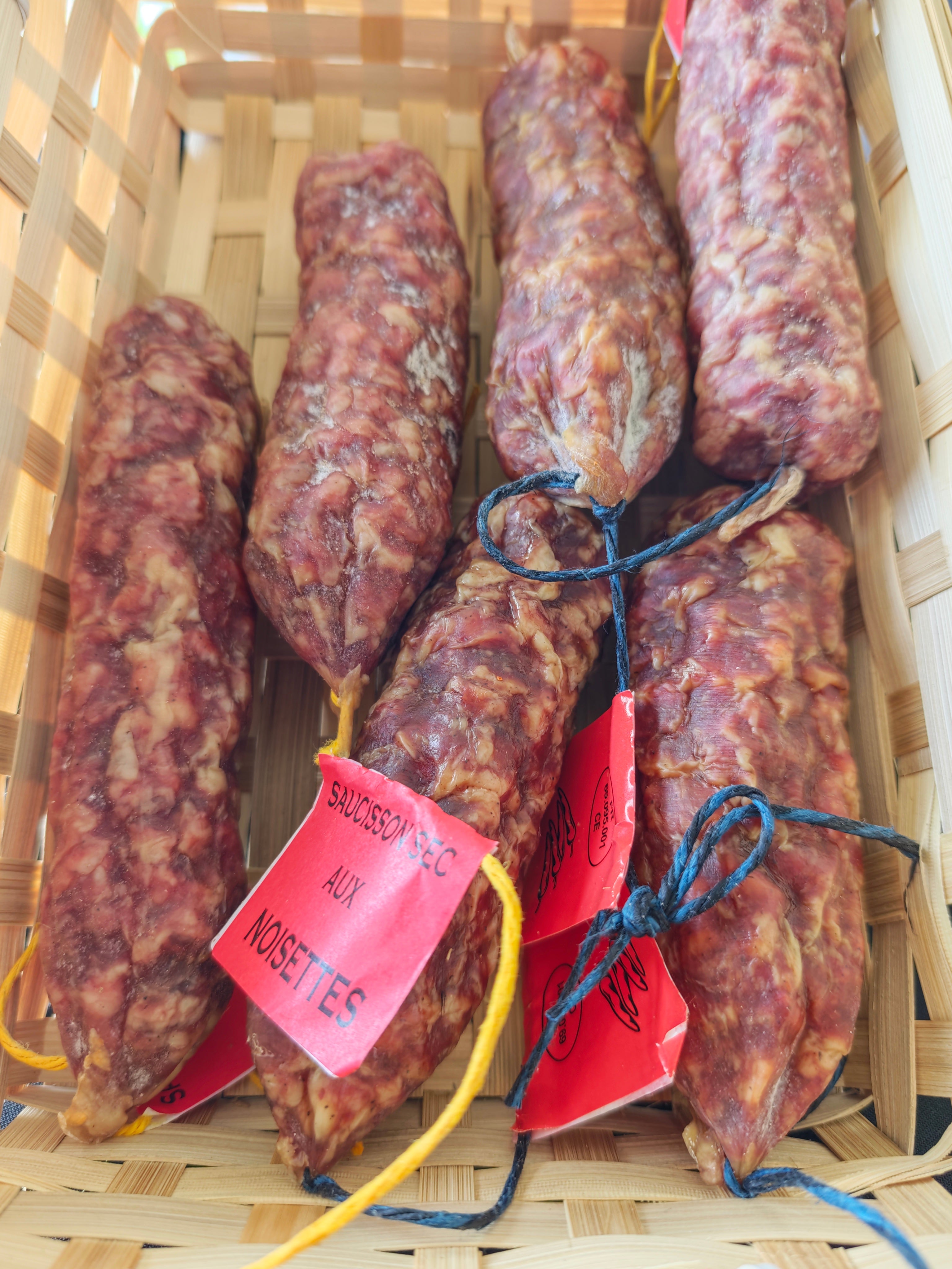 saucisson au noisettes